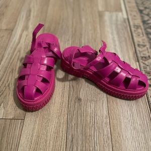 Platform leather sandals